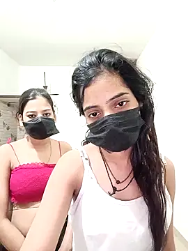 Snapshot of Hot_komall chatting on February 7, 2026, 1:24 am Hot komall online show from February 7, 2026, 1:24 am