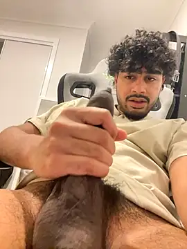 jayluvsu69 online show from November 8, 2025, 12:31 pm