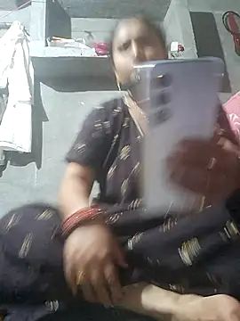 ZANUUA online show from November 15, 2025, 6:45 pm