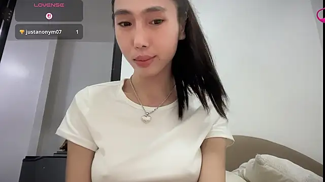Snapshot of bajejek01 chatting on August 3, 2026, 12:52 am bajejek01 online show from August 3, 2026, 12:52 am