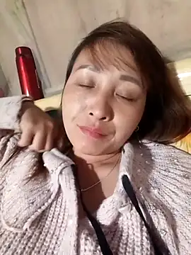 Snapshot of Missa-kute20 chatting on November 30, 2025, 3:13 pm Missa-kute20 online show from November 30, 2025, 3:13 pm