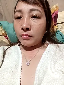 Snapshot of Missa-kute20 chatting on January 10, 2026, 9:32 pm Missa-kute20 online show from January 10, 2026, 9:32 pm