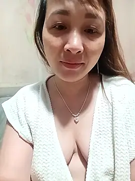 Snapshot of Missa-kute20 chatting on January 11, 2026, 9:44 pm Missa-kute20 online show from January 11, 2026, 9:44 pm