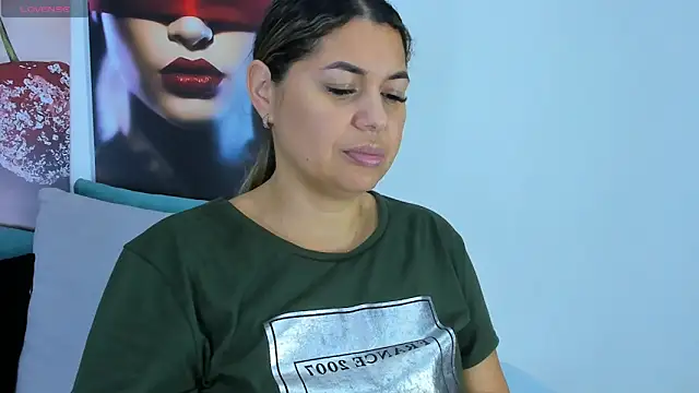 Andhrea Vale online show from January 14, 2026, 11:47 am