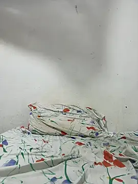 Snapshot of ksahodn chatting on February 10, 2026, 9:03 pm ksahodn online show from February 10, 2026, 9:03 pm