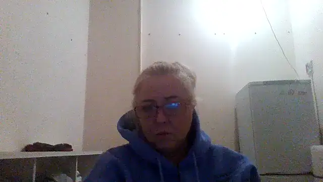 Tati 0808 online show from November 12, 2025, 8:56 pm