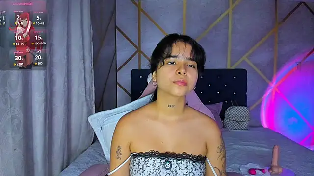  vaiolet owo online show from February 14, 2026, 5:29 am