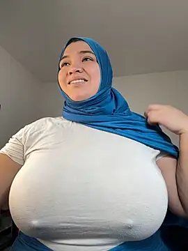 sweetmuslim01 online show from February 17, 2025, 9:21 pm