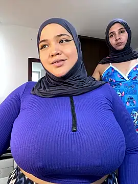 sweetmuslim01 online show from January 15, 2026, 9:29 pm