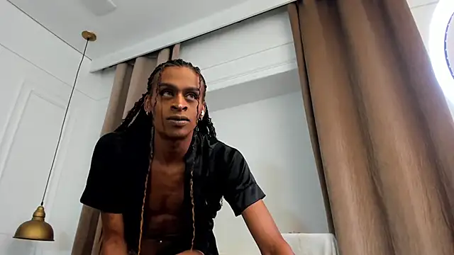 RosaliaMontero online show from December 20, 2025, 1:36 pm