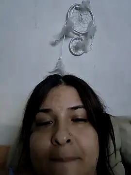 Snapshot of karol_loveet chatting on November 8, 2025, 4:16 am karol loveet online show from November 8, 2025, 4:16 am