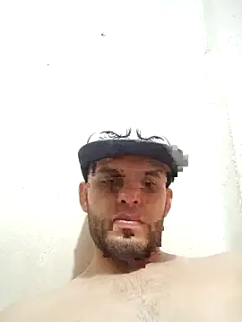 Snapshot of James21990 chatting on November 11, 2025, 12:11 pm James21990 online show from November 11, 2025, 12:11 pm