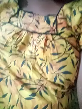 Snapshot of Rathi_telugu_couple chatting on December 14, 2025, 7:47 am Rathi telugu couple online show from December 14, 2025, 7:47 am