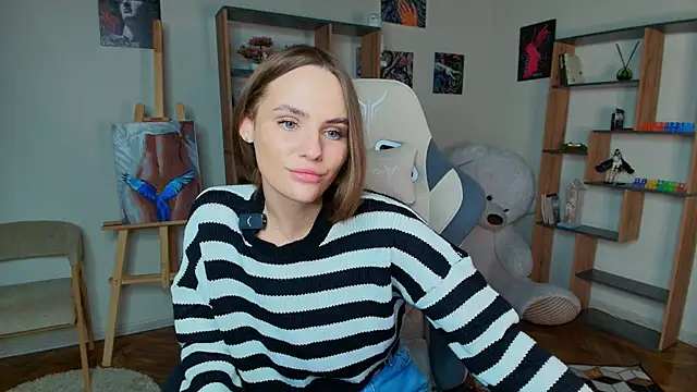 JacquelinKasch online show from November 8, 2025, 1:36 pm