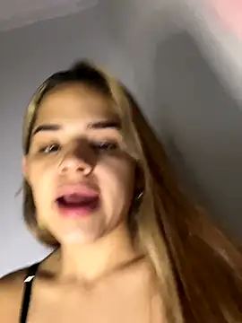 Sara  Secret online show from December 20, 2025, 6:49 am