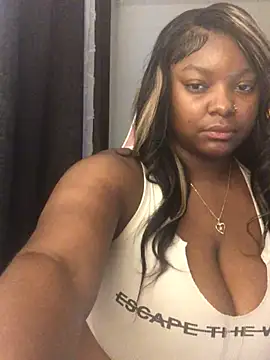 Fxncymuse online show from March 11, 2026, 7:08 pm