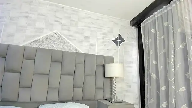 Snapshot of ZarinaWynne chatting on May 31, 2026, 2:23 pm ZarinaWynne online show from May 31, 2026, 2:23 pm