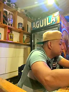 themorenofit08 online show from April 25, 2026, 1:08 am