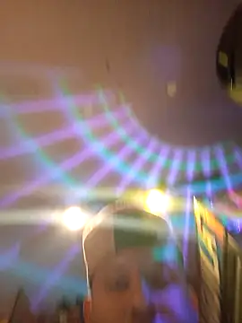 themorenofit08 online show from April 27, 2026, 1:03 am