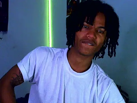 Snapshot of Arthur_1126 chatting on February 4, 2026, 12:55 pm Arthur 1126 online show from February 4, 2026, 12:55 pm