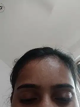 Snapshot of hezal_sweet chatting on December 4, 2025, 5:17 am hezal sweet online show from December 4, 2025, 5:17 am