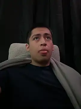 juiceloof online show from November 14, 2025, 10:35 pm