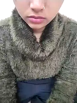 Sexy Divya   online show from December 21, 2025, 6:15 am