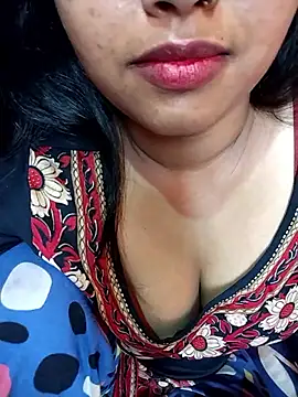 Sexy Divya   online show from June 19, 2026, 1:28 pm
