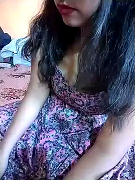 Sexy Divya   online show from March 17, 2026, 12:52 pm