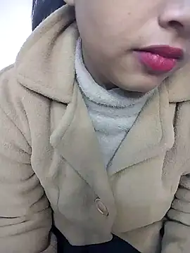 Sexy Divya   online show from January 11, 2026, 6:09 am