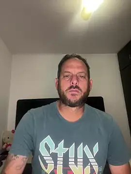 Snapshot of vanevip123 chatting on November 19, 2025, 11:38 pm vanevip123 online show from November 19, 2025, 11:38 pm