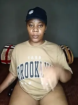 Snapshot of Emmylove-xr25 chatting on November 27, 2025, 1:33 pm Emmylove-xr25 online show from November 27, 2025, 1:33 pm