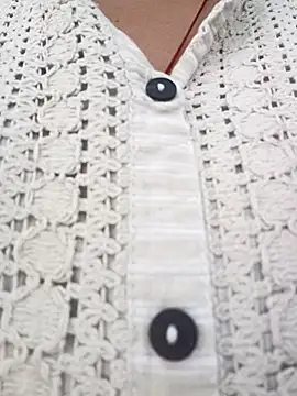 NEETU34 online show from November 15, 2025, 11:47 am