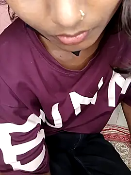 Snapshot of priyanka-rani1 chatting on November 9, 2025, 5:28 pm priyanka-rani1 online show from November 9, 2025, 5:28 pm