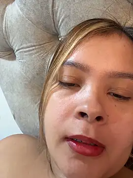 MelodySanz online show from February 11, 2026, 3:12 pm