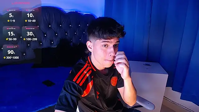 joseph clark online show from November 12, 2025, 7:29 pm