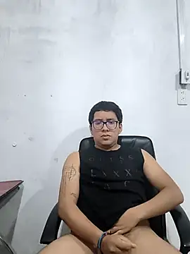 MiltonCede online show from November 10, 2025, 6:02 pm