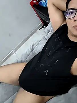 MiltonCede online show from November 18, 2025, 4:43 pm