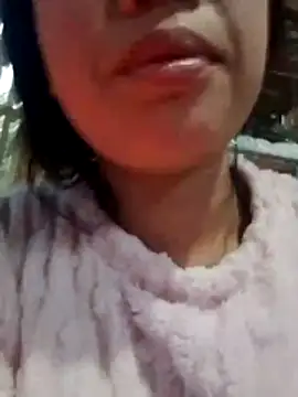 Yumiik2kk online show from November 21, 2025, 12:09 am