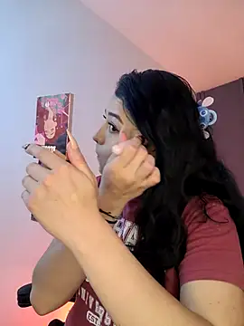 Snapshot of Dakhota_Rouge chatting on May 28, 2026, 4:31 am Dakhota Rouge online show from May 28, 2026, 4:31 am