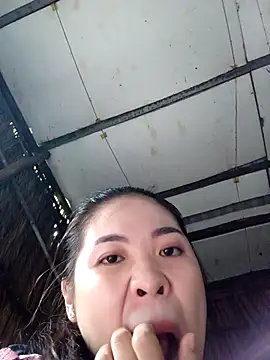 Snapshot of -Arabella- chatting on November 8, 2025, 9:35 am -Arabella- online show from November 8, 2025, 9:35 am