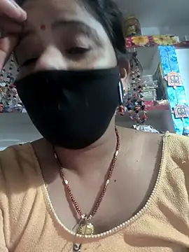 Hot suini online show from March 13, 2026, 5:51 pm