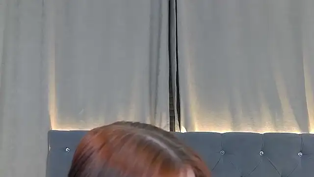 Snapshot of EvaNova_ chatting on February 11, 2026, 4:34 am EvaNova online show from February 11, 2026, 4:34 am