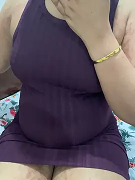 Snapshot of Ramishika chatting on November 11, 2025, 10:04 pm Ramishika online show from November 11, 2025, 10:04 pm