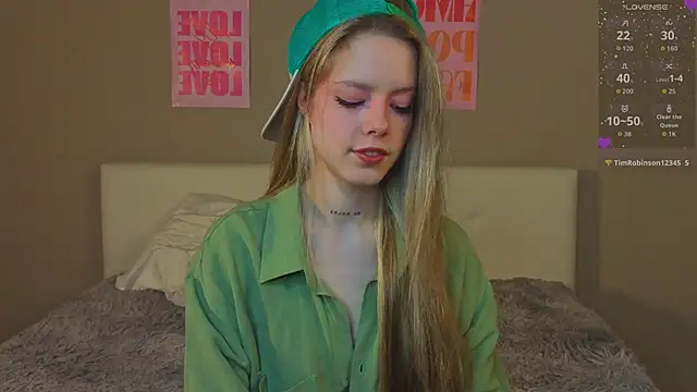 TiffinyMergist online show from January 10, 2026, 6:47 pm