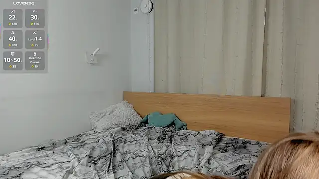 TiffinyMergist online show from March 3, 2026, 10:11 am