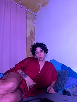 CaneliitaBlaze online show from November 12, 2025, 4:22 pm