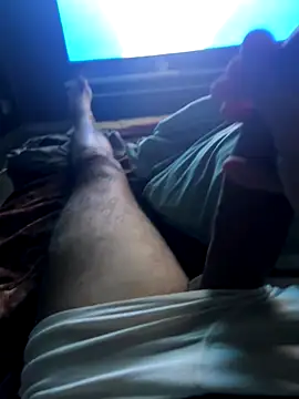 groschibre40100 online show from December 3, 2025, 10:42 pm