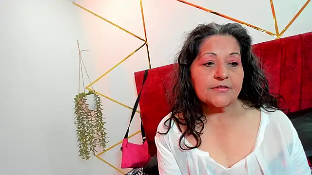 Victoriaa Anderson online show from December 18, 2025, 10:57 pm