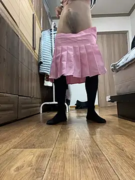 stockingsfixedposition online show from November 17, 2025, 8:07 am